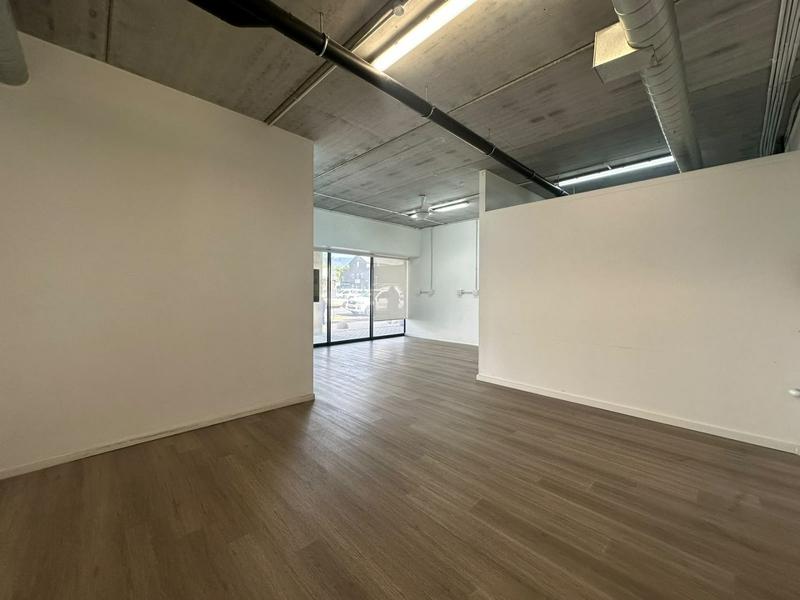 To Let Commercial Property for Rent in Diep River Western Cape